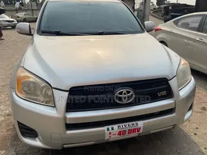 Toyota RAV4 3.5 2012 Silver