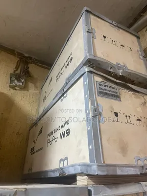 Ss Power Inverter 2.5kva/24v