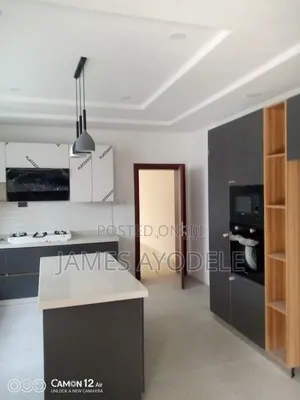 5bdrm Duplex in Opebi Ikeja for rent