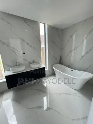 5bdrm Duplex in Ikeja Gra for rent