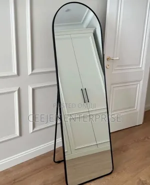 Full Length Standing Mirrow