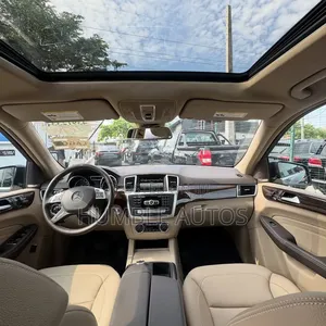 Mercedes-Benz M Class 2015 Black