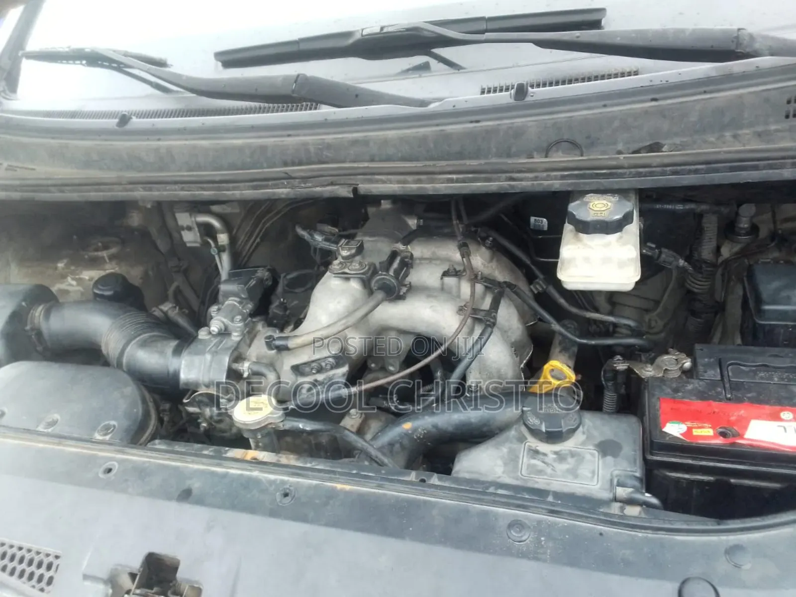 Hyundai H1 2014 White