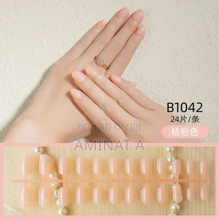 Glossy Coffin Drop Shaped Nails