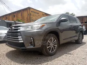 Toyota Highlander 2018 Gray