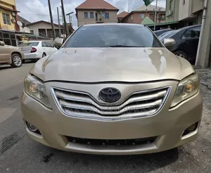 Toyota Camry 2010 Brown