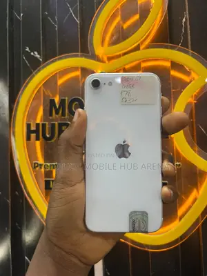 Apple iPhone SE 128 GB White