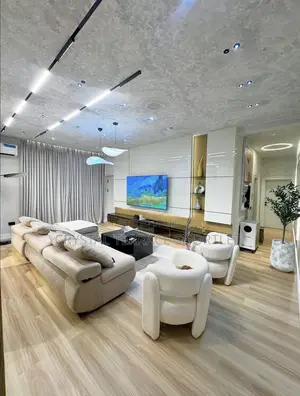 Luxurious 3 Bedroom Apartment Shortlet