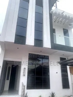 5bdrm Duplex in Ogudu Gra for rent