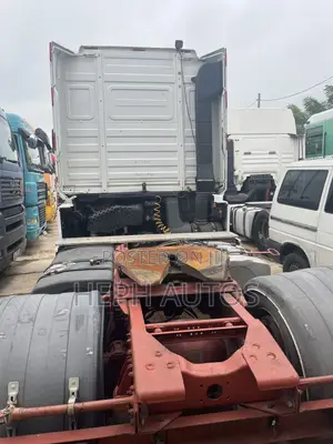 Renault Trailer Head