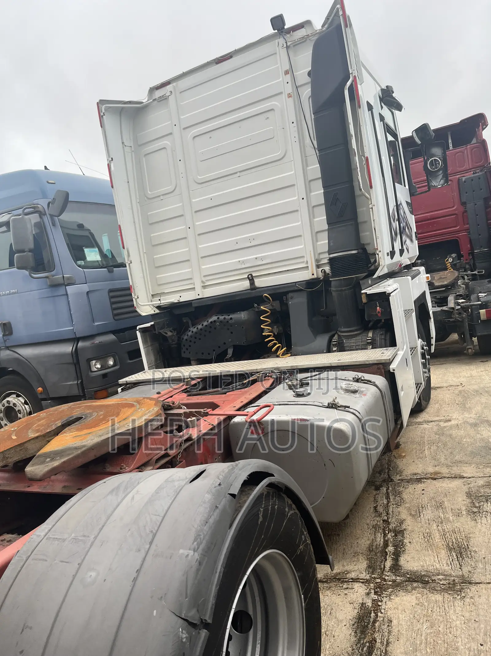 Renault Trailer Head