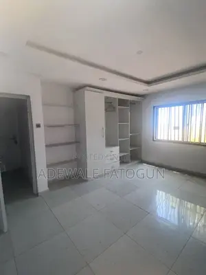 3bdrm Townhouse / Terrace in Igbo-efon for rent