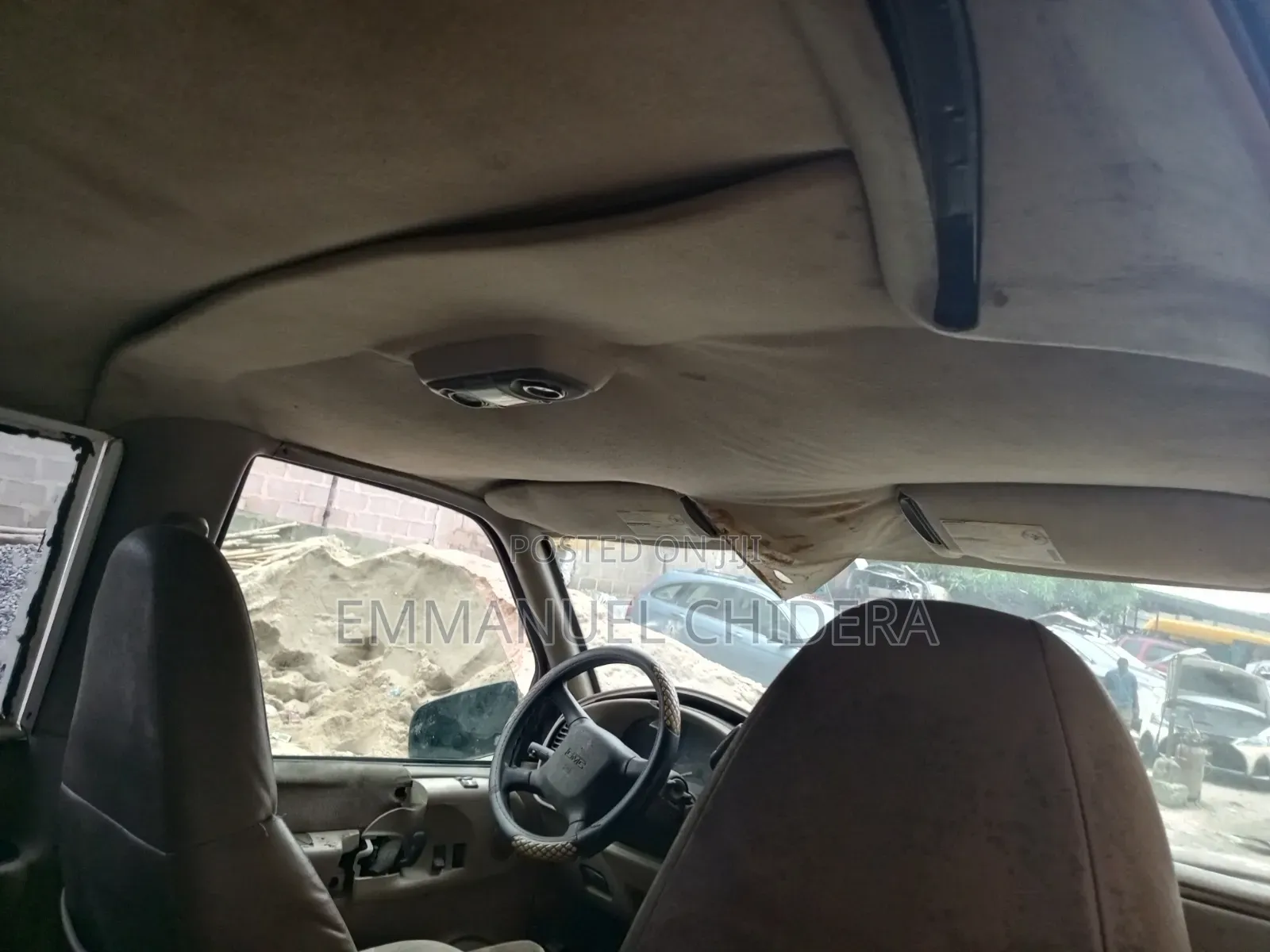 GMC Savana 2000 Grey