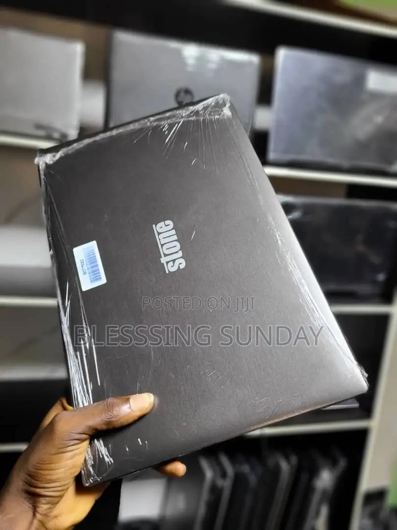 Laptop Stone Stone 8GB Intel Core i3 SSD 128GB