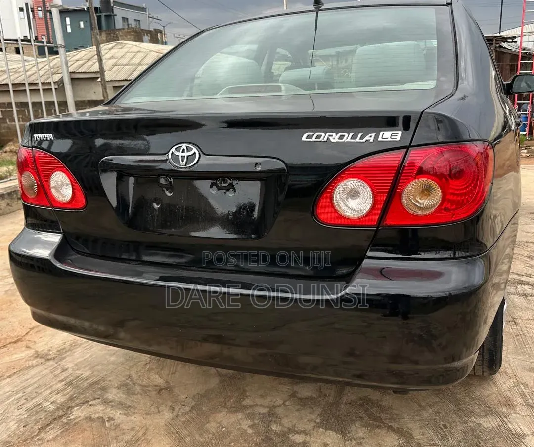 Toyota Corolla 2006 Black