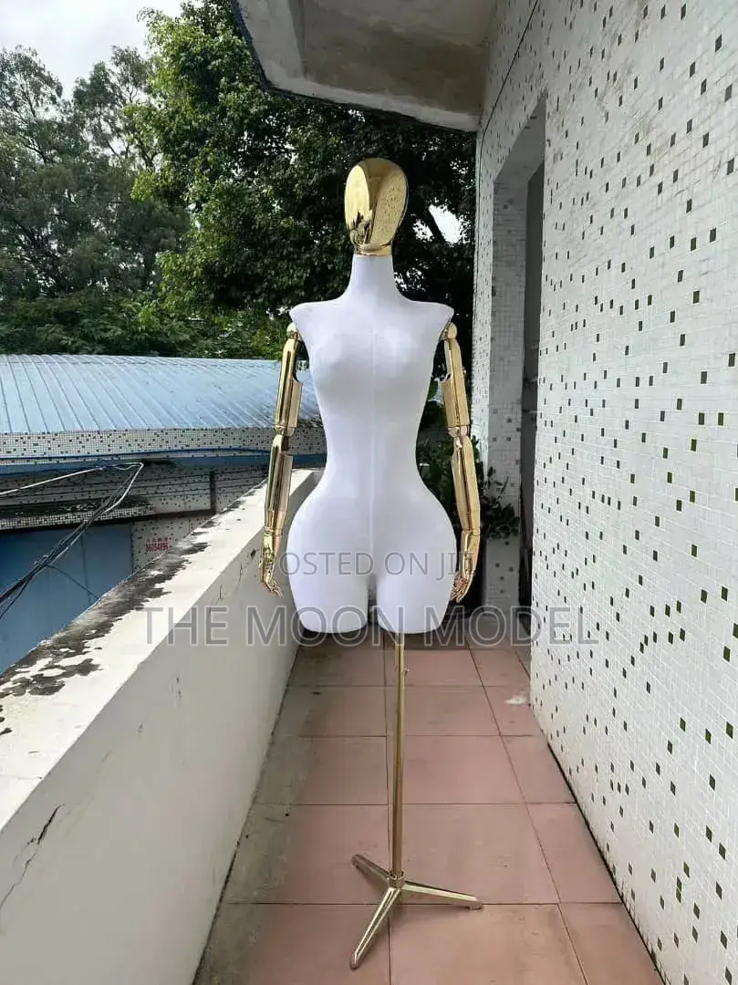 BBL Mannequin