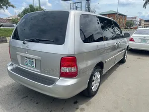 Kia Sedona 2005 Silver