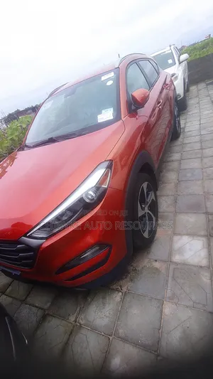 Hyundai Tucson 2016 Orange