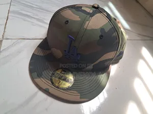 Camo La Snapback Size 7 5/8