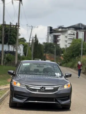 Honda Accord 2017 Gray