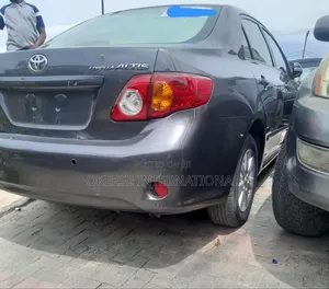 Toyota Corolla 2010 Gray
