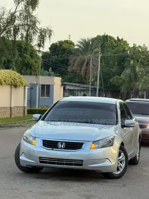 Honda Accord 2009 Silver