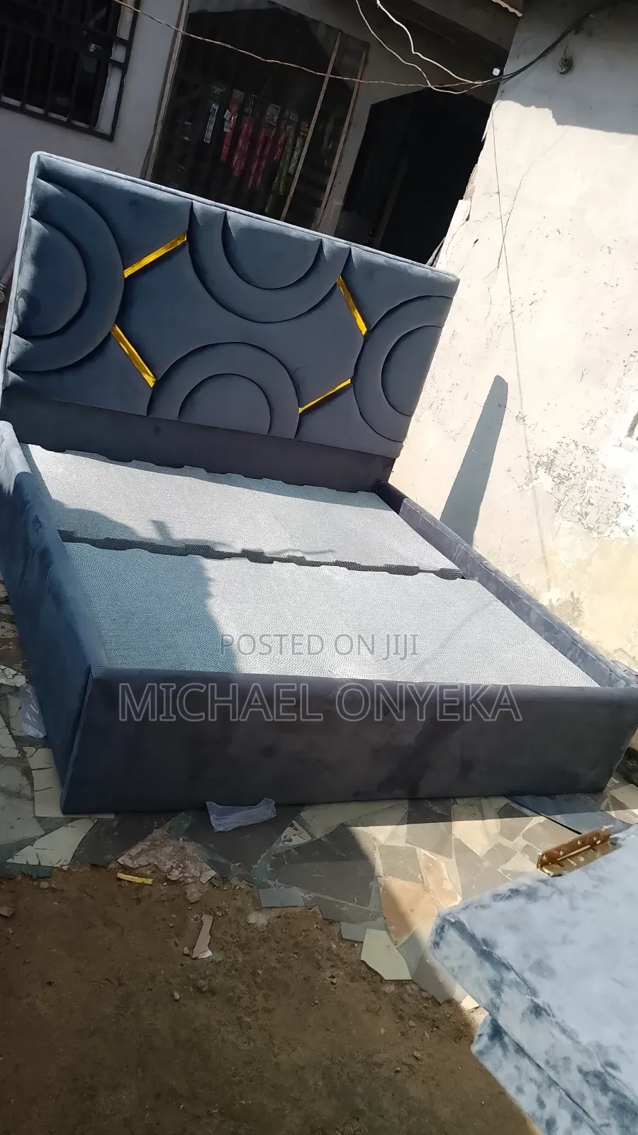 Bedframe 6by6 Well Designed