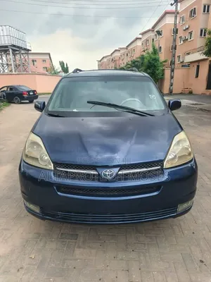Toyota Sienna XLE Limited 2005 Blue
