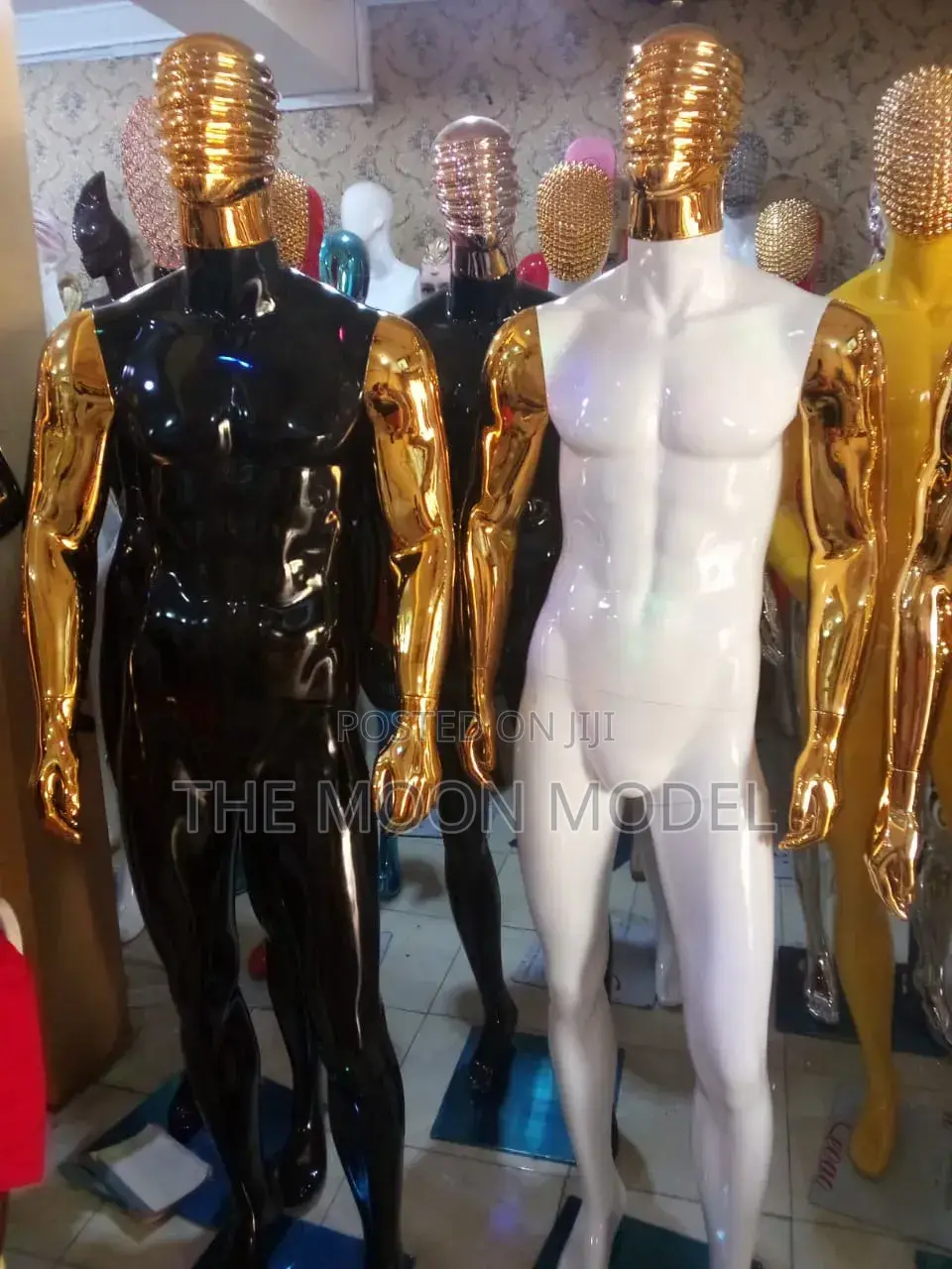 Male Giant Mannequin