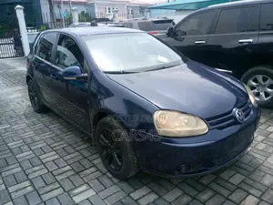 Volkswagen Golf 2005 Blue