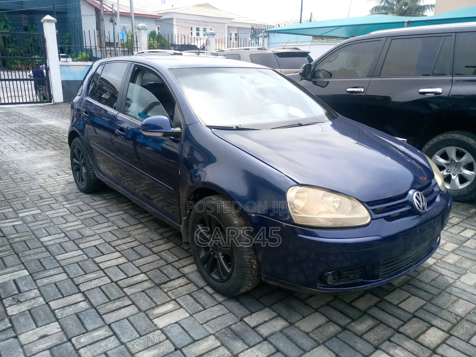 Volkswagen Golf 2005 Blue