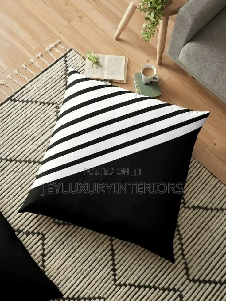 Bedding and Curtains at Affordable Price