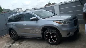 Toyota Highlander 2015 Silver