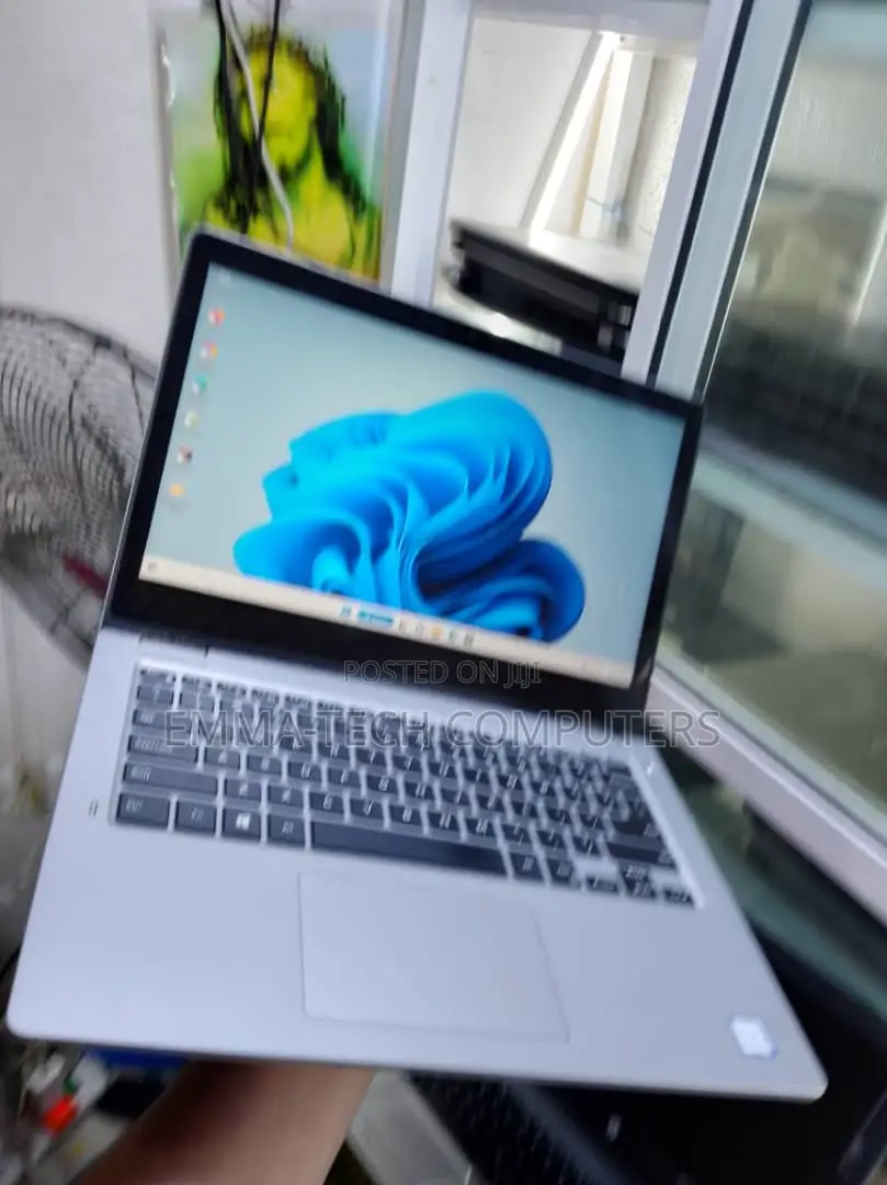 Laptop Dell Latitude 3310 8GB Intel Core i5 SSD 256GB