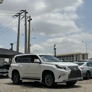 Lexus GX 2017 White