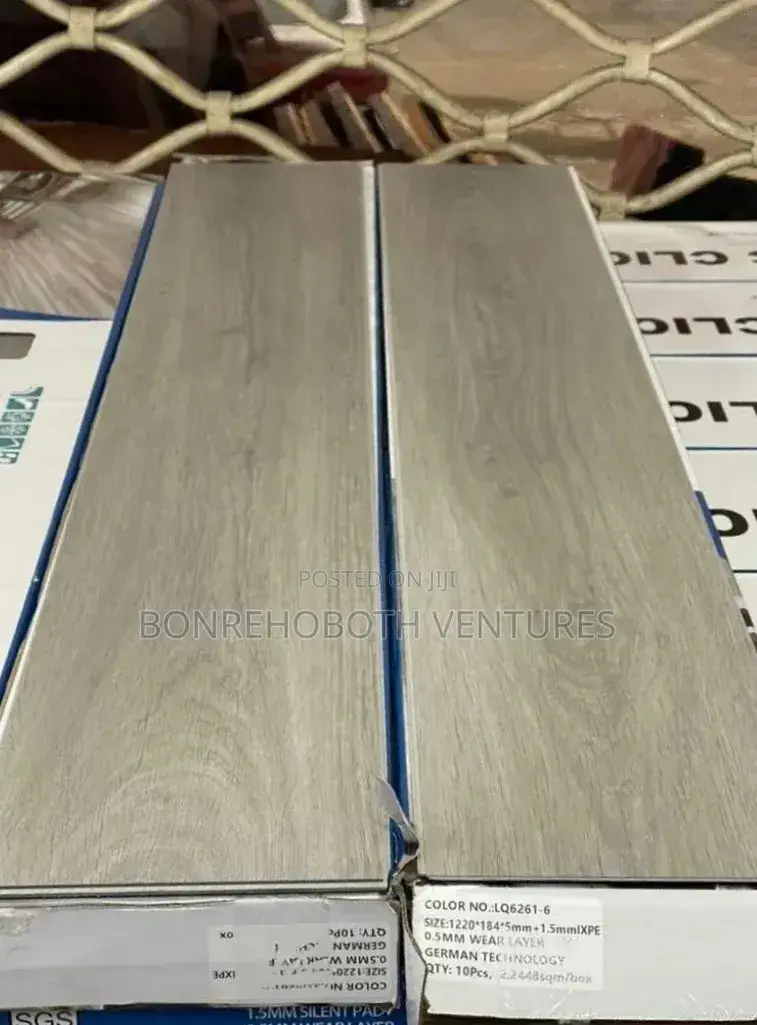 SPC Click Floor Sheet 19cm by 4ft