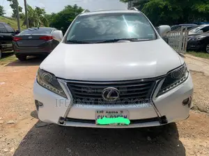 Lexus RX 350 FWD 2012 White