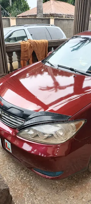 Toyota Camry 2006 Red