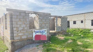 3bdrm Duplex in Seaman Estate, Kiami for rent