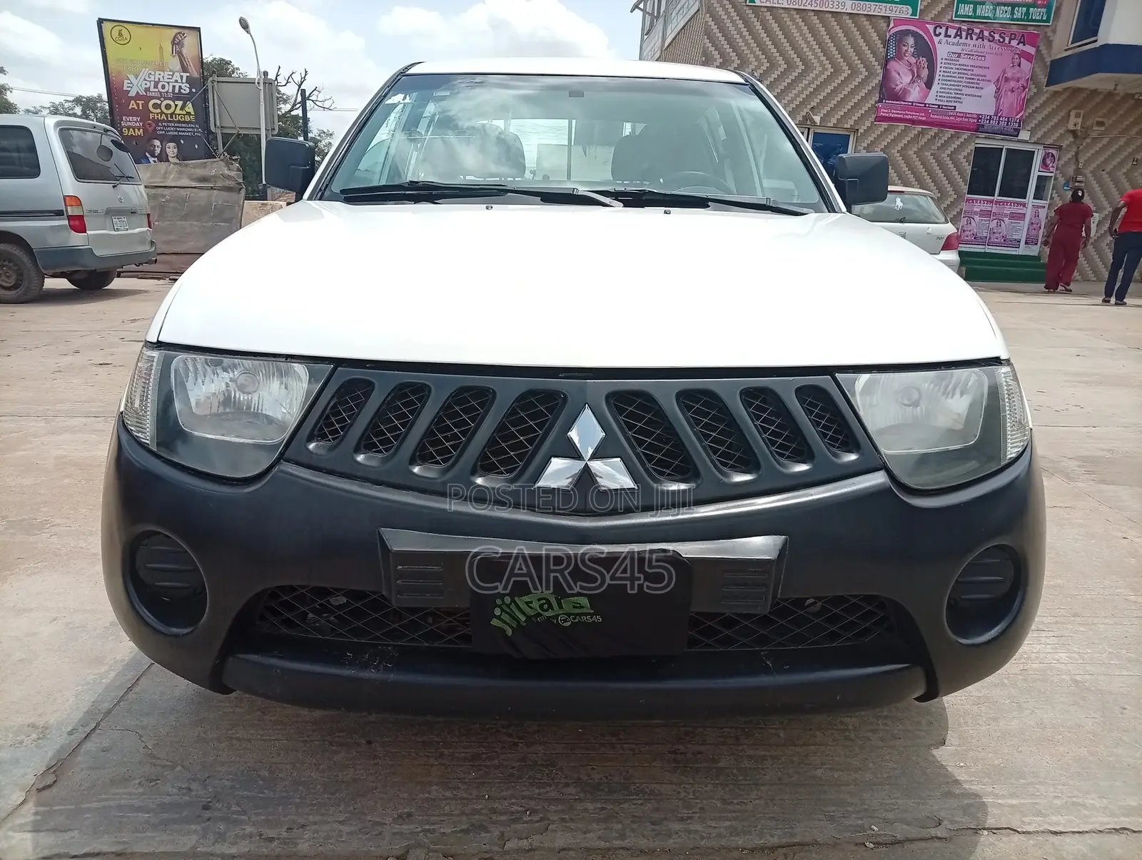 Mitsubishi L200 2009 White