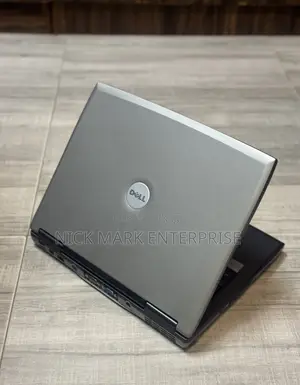 Laptop Dell 3GB Intel Core 2 Duo HDD 160GB