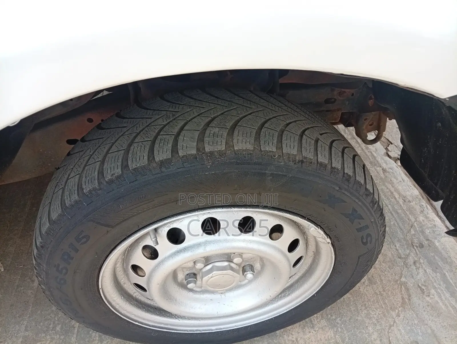 Mitsubishi L200 2009 White