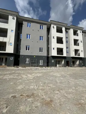 3bdrm Block of Flats in Area 1 for sale