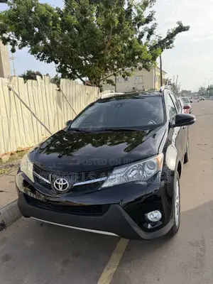 Toyota RAV4 Limited 4dr SUV (2.5L 4cyl 6A) 2015 Black