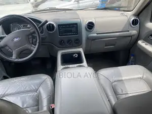 Ford Expedition 2006 Silver