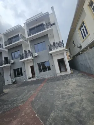 3bdrm Duplex in Omole Phase2 for rent