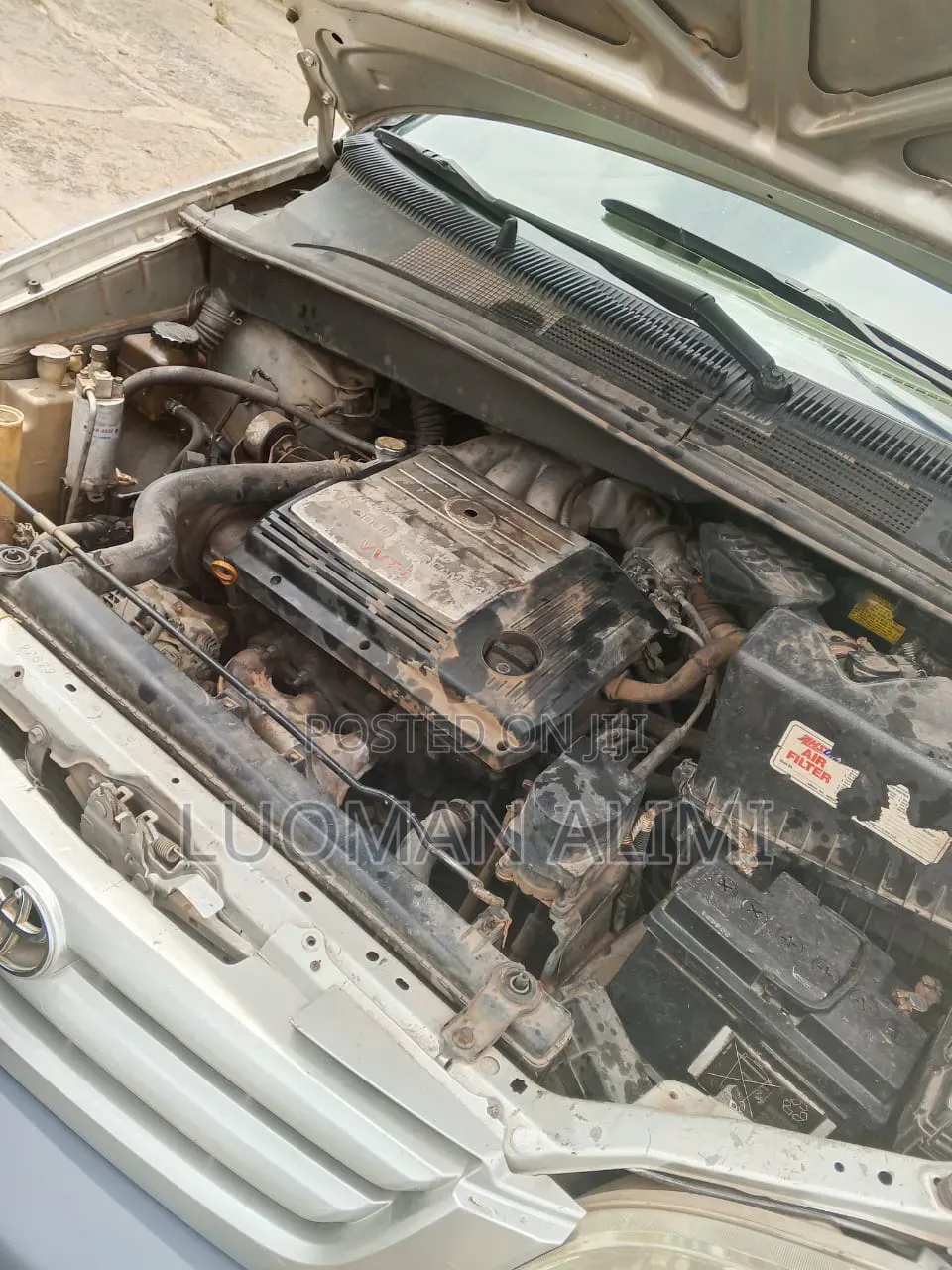 Toyota Voxy 2005 Gold