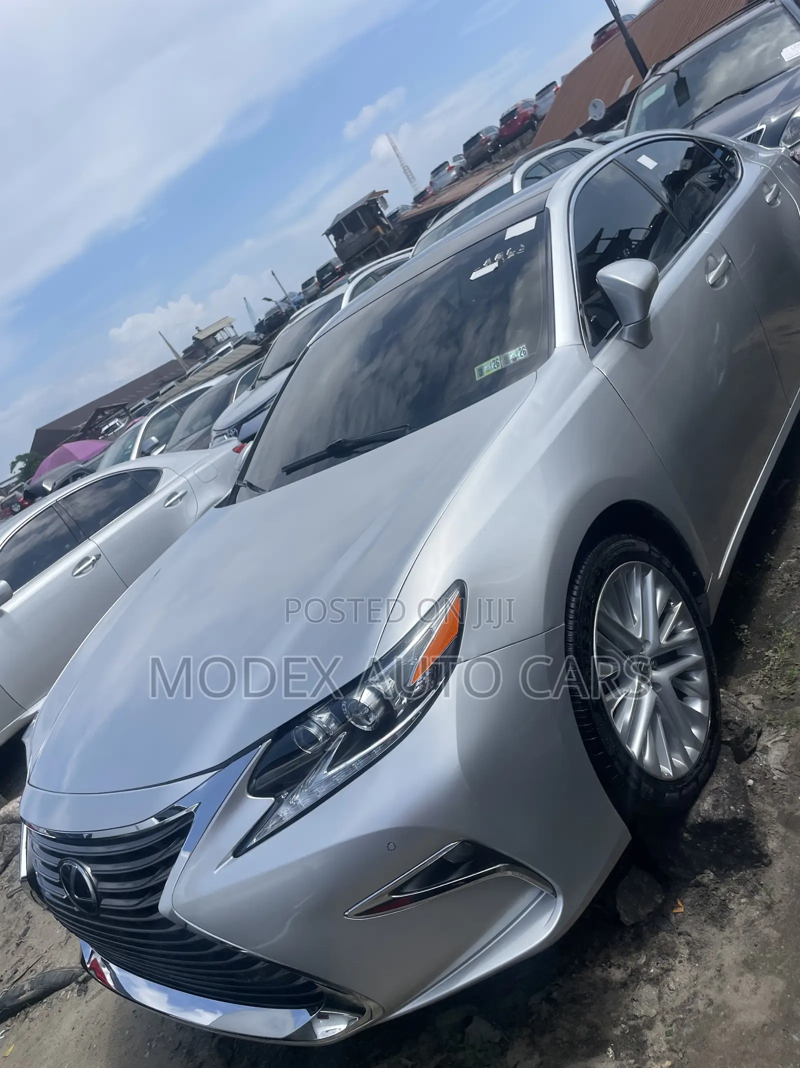 Lexus ES 2016 Silver