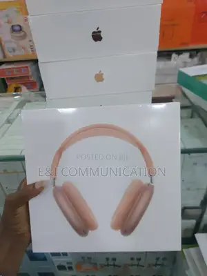 Apple Airpods Max2 Gold Color.