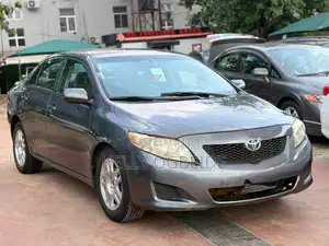 Toyota Corolla 2010 Gray